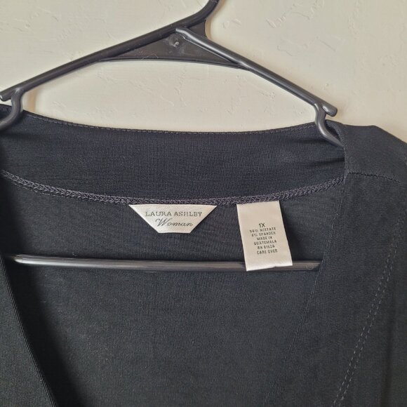 Laura Ashley Plus Size Cardigan - Picture 6 of 6